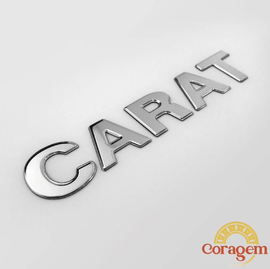 EMBLEMA ADESIVO EM CROMADO CARAT - KOMBI VW